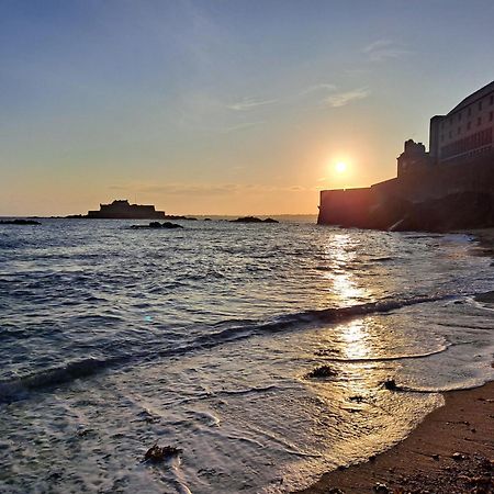 Appartement Au Coeur D'Intra Muros Saint-Malo Kültér fotó
